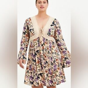 Torrid Crinkle Gauze Lace Up Flowy Floral Boho Peasant Shift Dress Ivory 1X